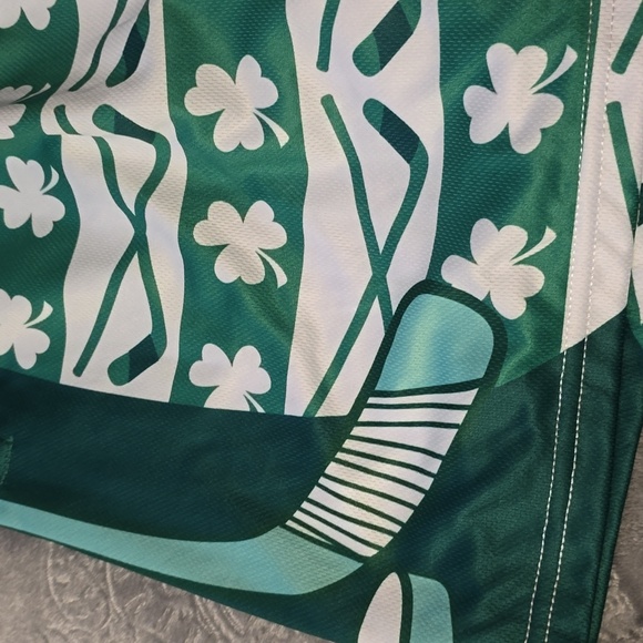 Men's small hockey shorts with shamrocks - Picture 2 of 5